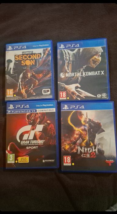 Vând jocuri Ps 4