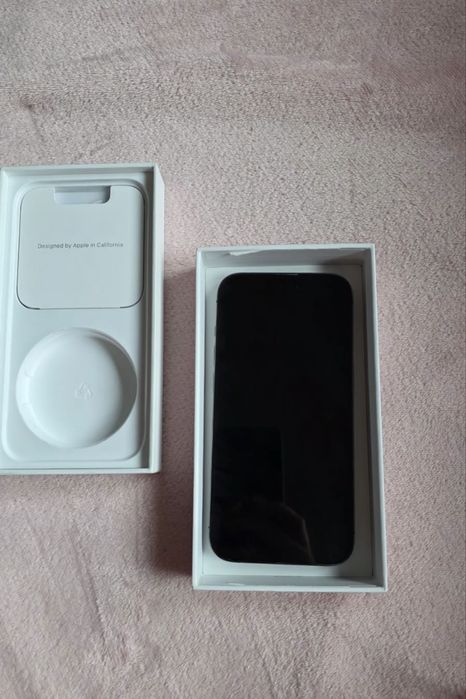 vand iphone 14 pro , deep purple,125 GB +4 huse mobilfox si o folie