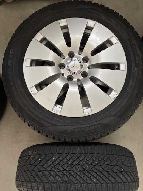 Jante Mercedes C Class W205 Anvelope Iarna Pirelli Sottozero 205 50 16