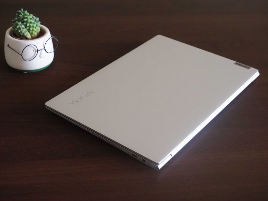 Lenovo Yoga Slim 7 - ultrabook