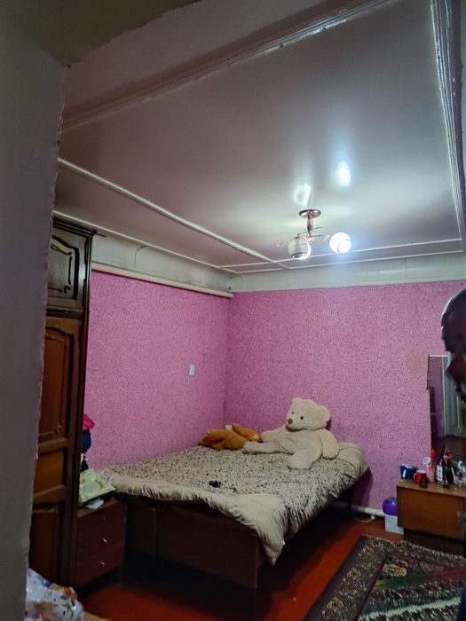 Тезда ховли сотилади Ўртасаройда