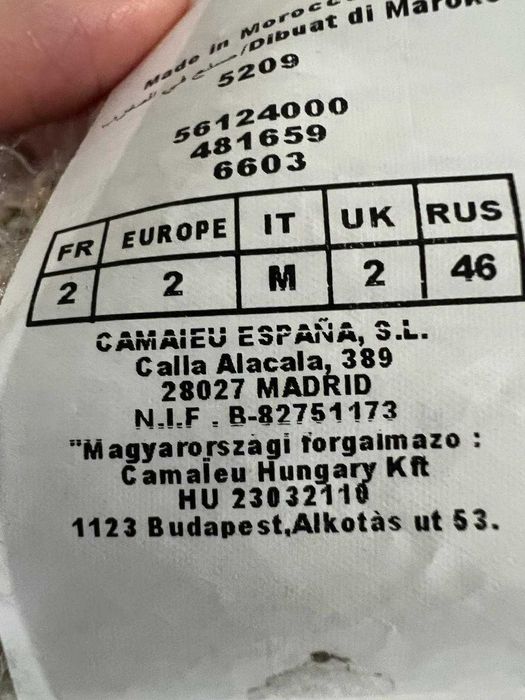 pulover bluza groasa cu guler dama Camaieu bej cu fir auriu marime M