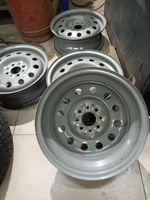 Продам комплект дисков R14