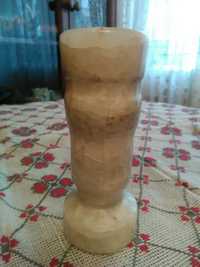 Vaza din marmură slefuita