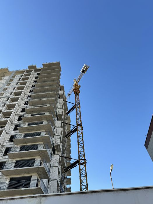 Стойки телескопические. Сатылады кран башенный QTZ63 25 млн