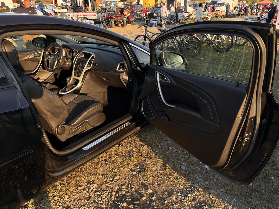 Opel Astra GTC