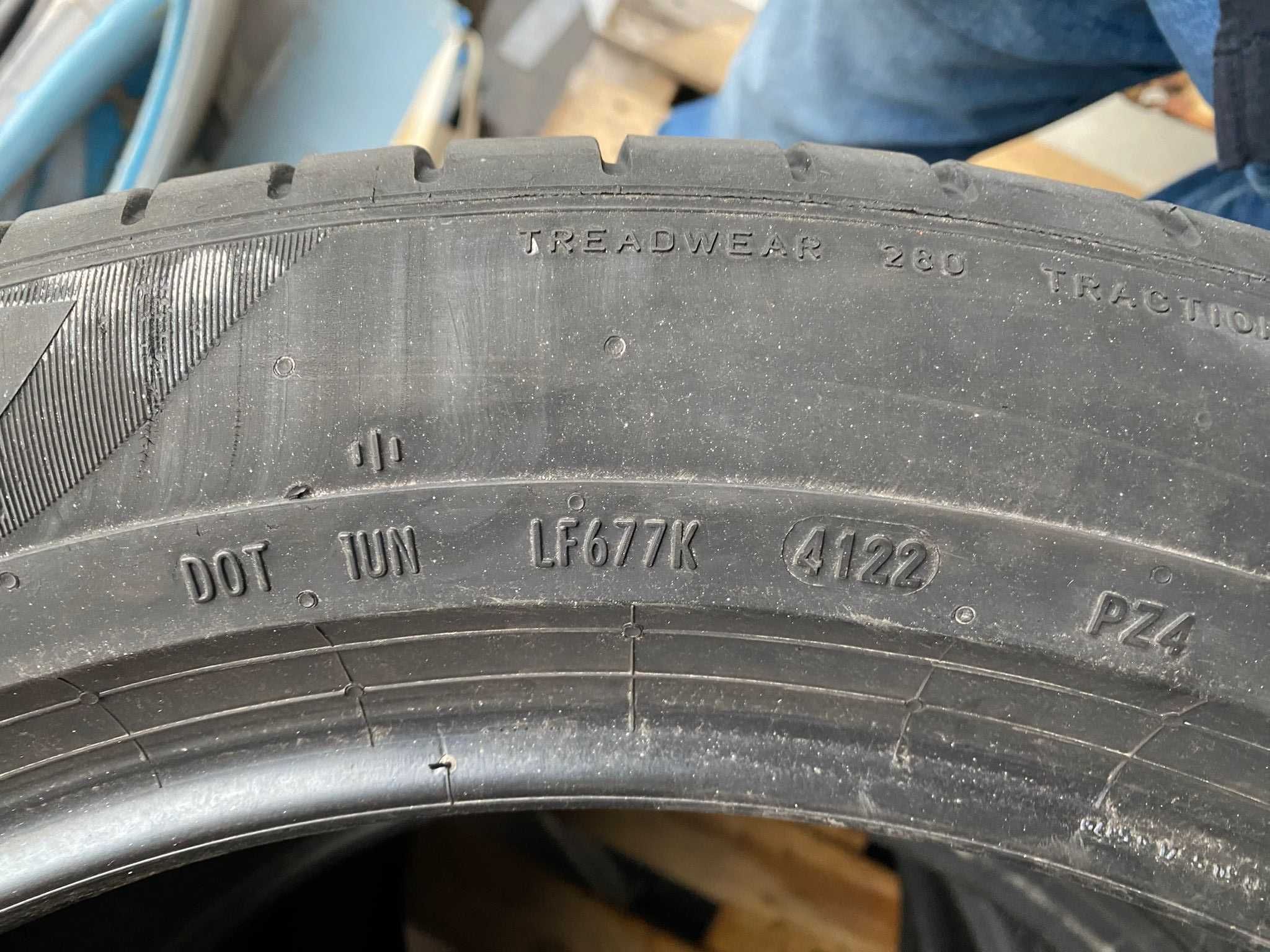4бр летни гуми Pirelli P Zero 235/50/19