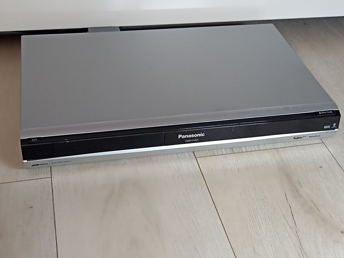 Dvd recordere panasonic dmr-eh495 cu hdd