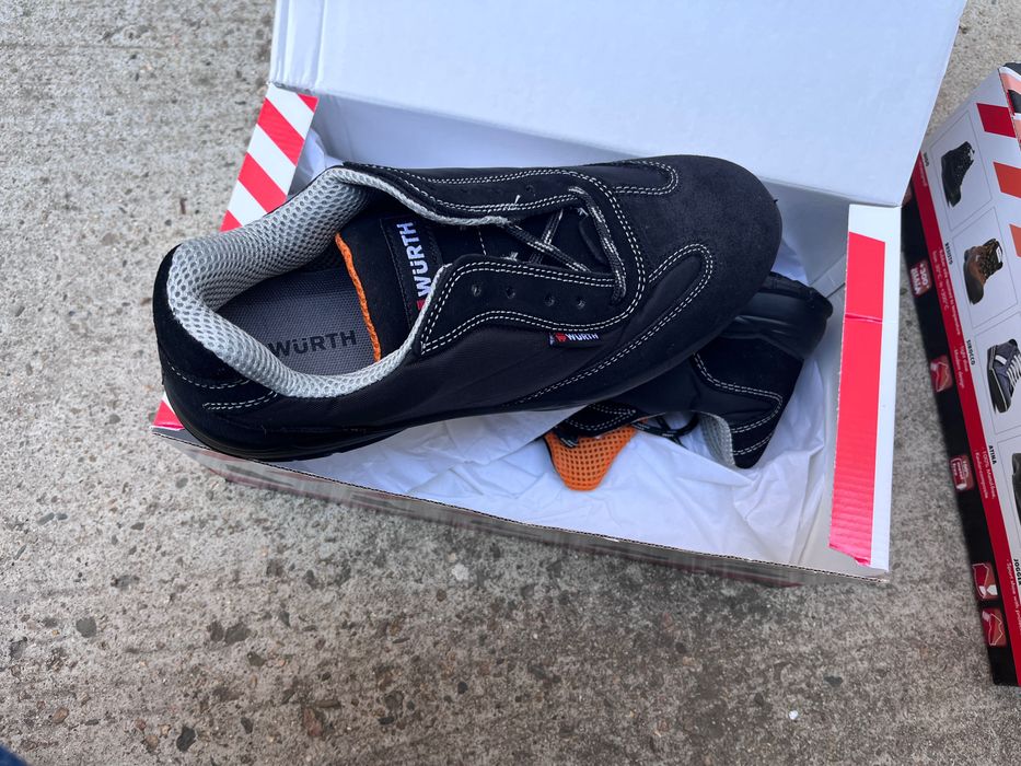 Нови обувки Würth
