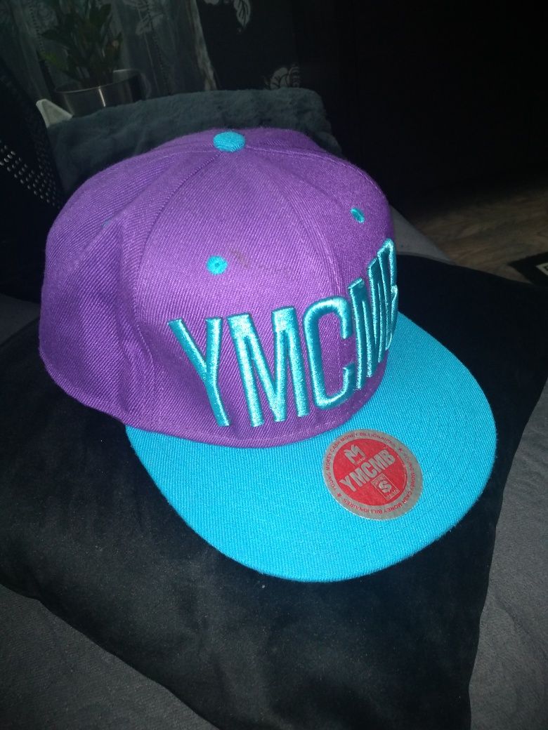 YMCMB шапка перфектна