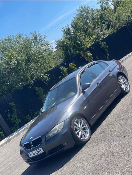 BMW SERIA 320 Berlina