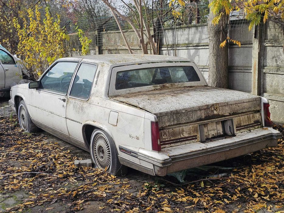 vand CADILLAC  Coupe De Ville