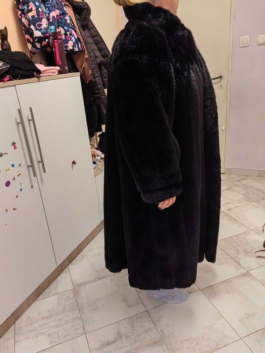 Дълго палто от Визон