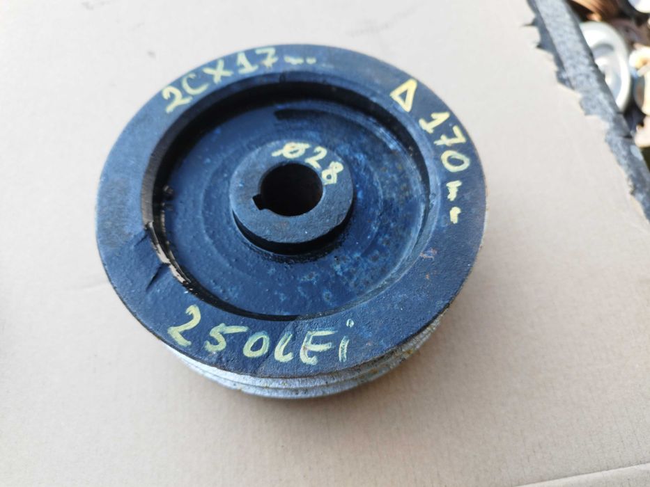 Fulie cu doua curele de 17 cu diametrul de 17 cm