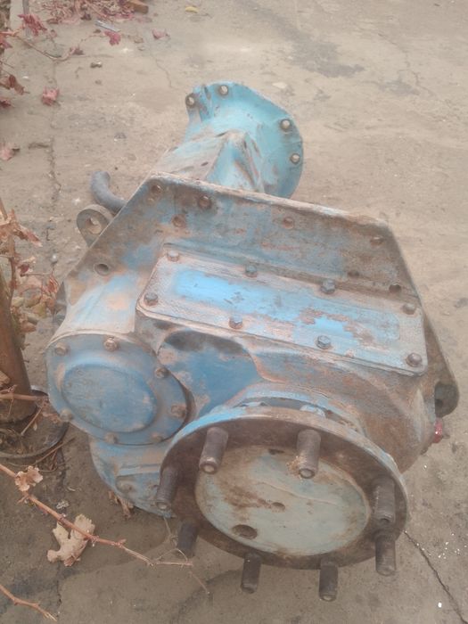 Burtvay 1999 yil t28 traktordan yicilgan