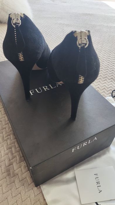 Furla Много елегантни обувки на ток