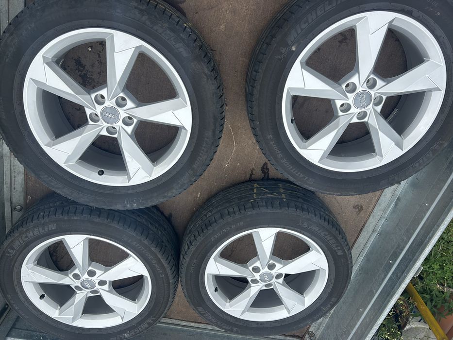Jante OM Audi Q3 anvelope de vara Michelin Latitude Sport 3 235/55R19