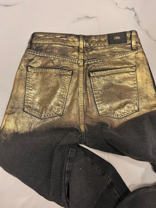 Дънки на Zara дамски