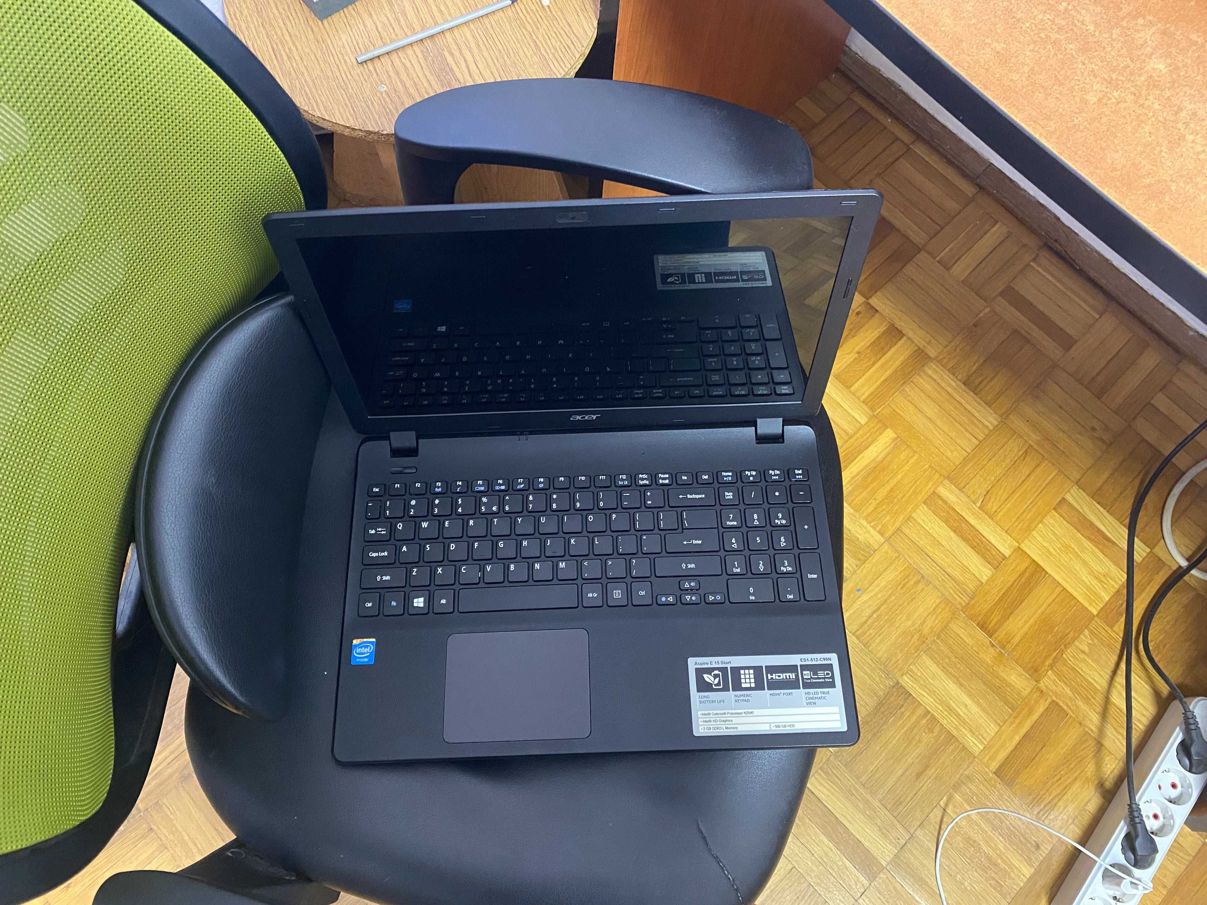 Laptop Acer Aspire ES1-512-C99N