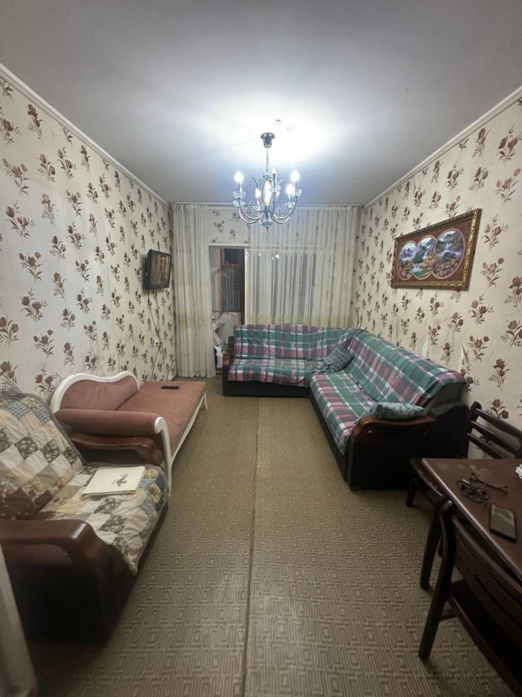 Продается 3-комнатная квартира! Массив Сергели-4