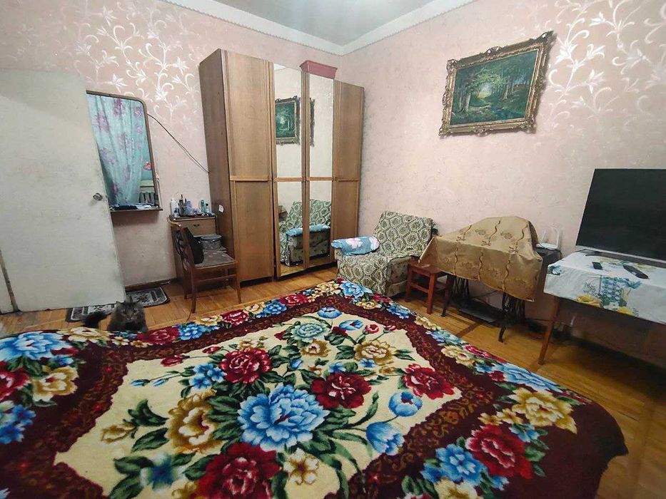 Срочно продаю квартиру по улице Садык Азимова 2/4/4 Площадь 82м2 "