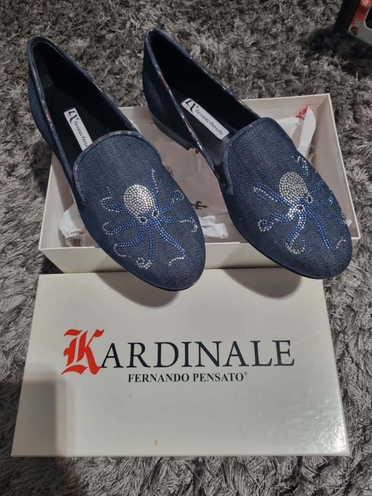 Loafers - Fernando Pensato- Kardinale