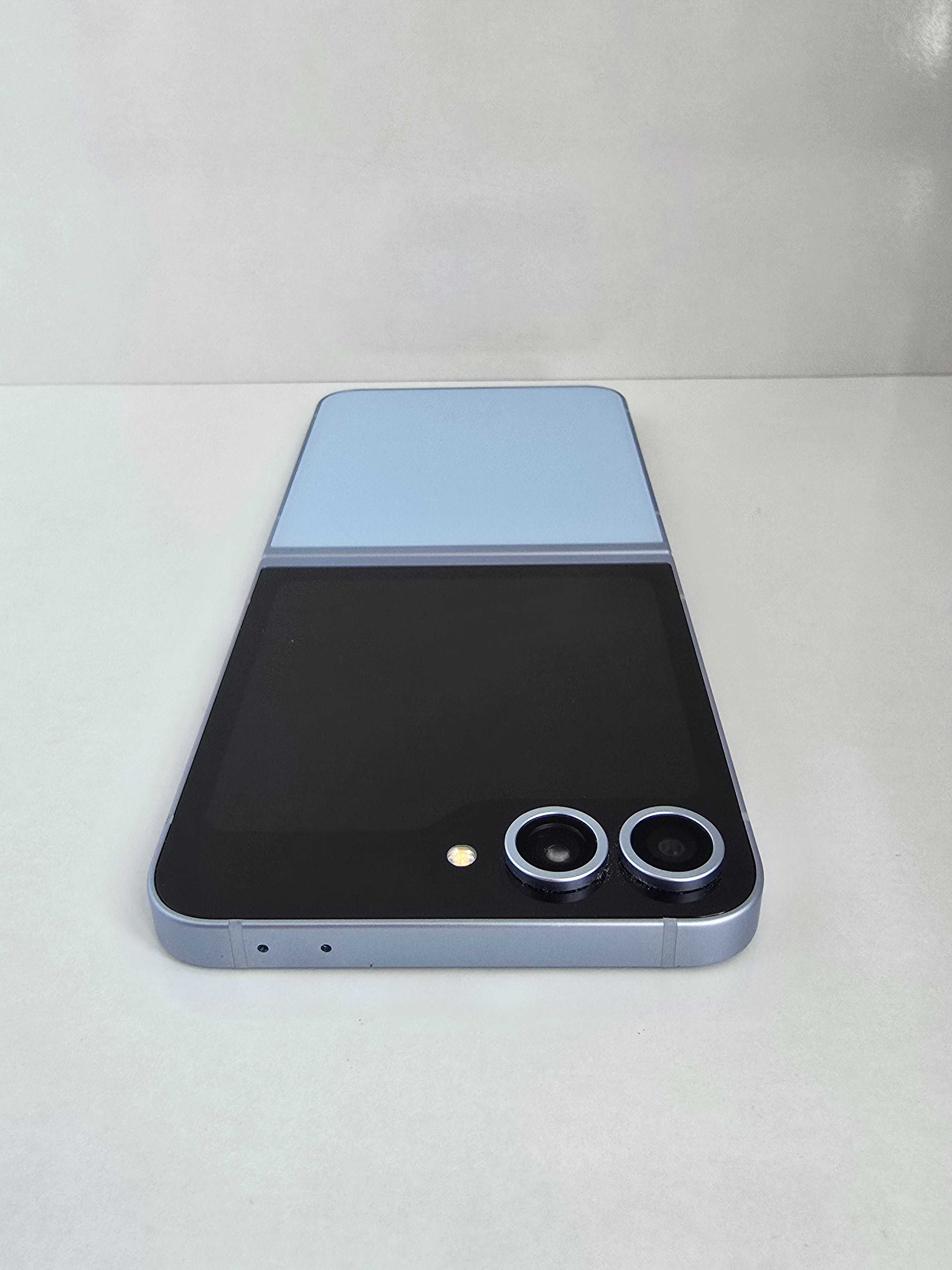 Samsung Z Flip 6 256GB Blue
