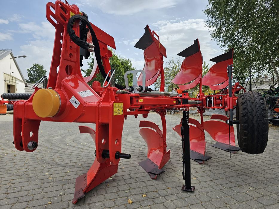 Plug Agricol Reversibil hidraulic brazde KM 80 AKPIL - Piese de schimb