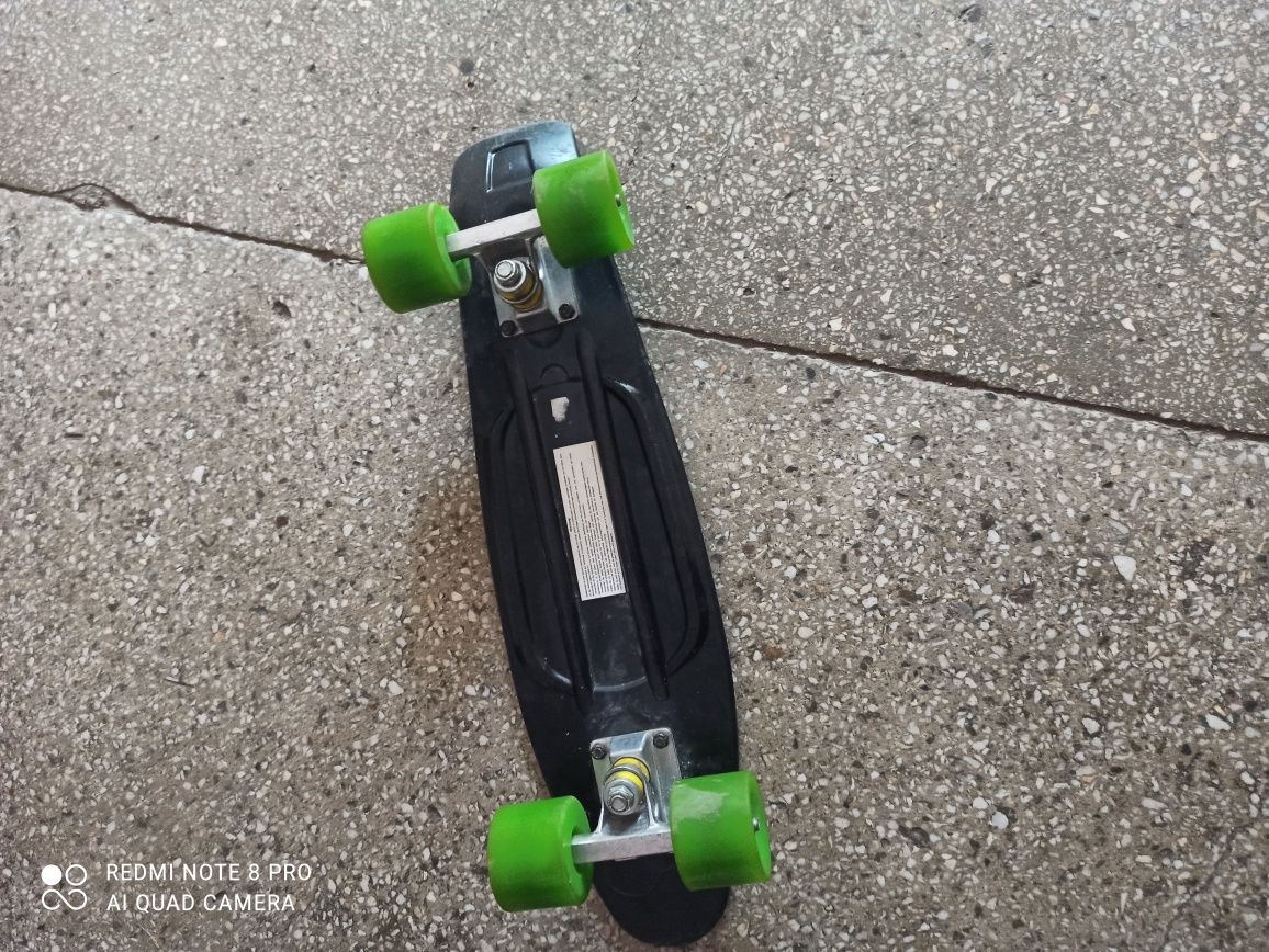 Skateboard în stare buna