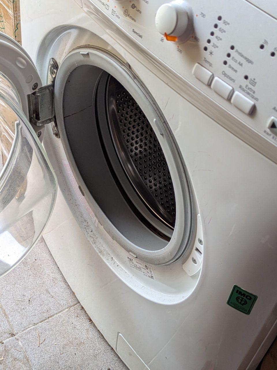 Mașină de spălat rufe Electrolux Rex Intuition (folosită la firmă)