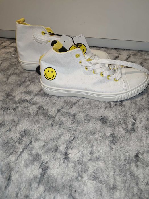 Дамски високи кецове от пепко