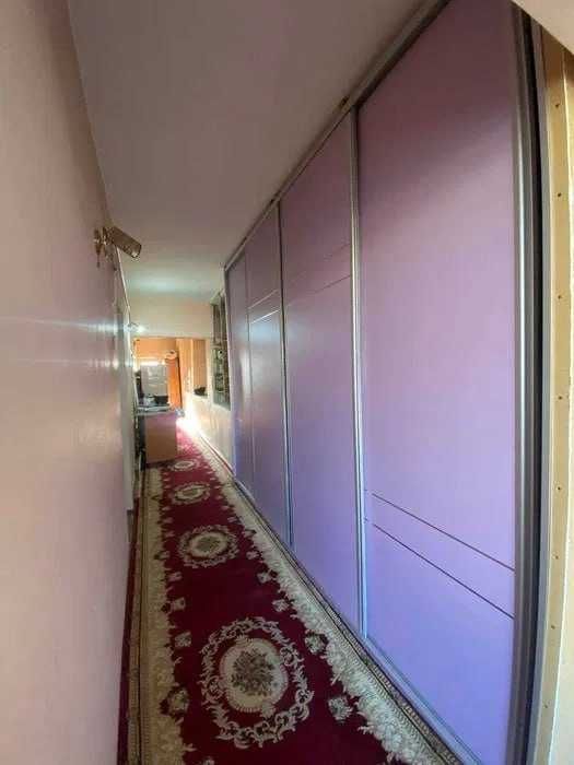 Медгородок 3 хона сотилади