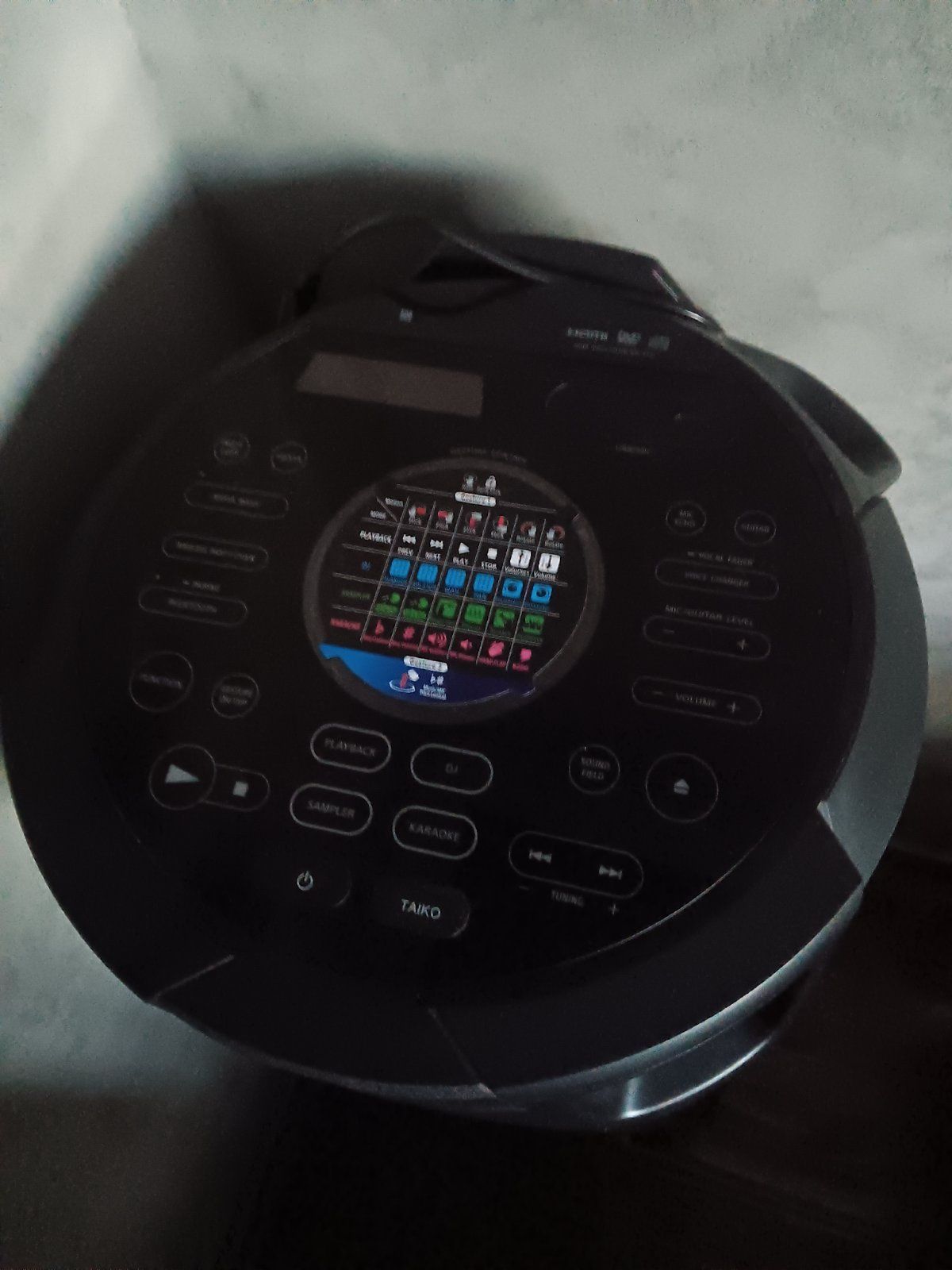 Чисто нова колона Sony