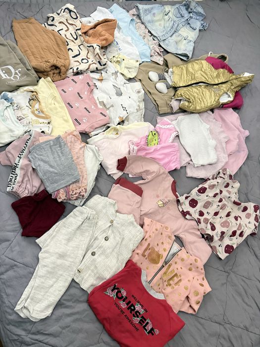 Вещи на девочку от 8-6 месяцев разные до года 1,5