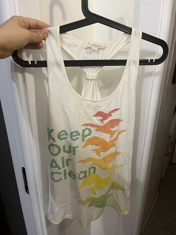 Женские вещи: Forever 21, Reserved