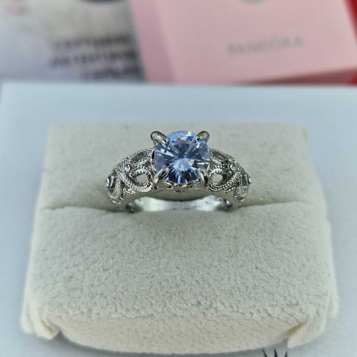 Пръстен „Кралско сияние“