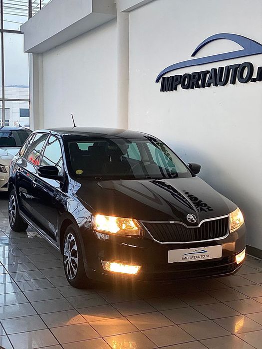 Skoda RAPID DEALER/GARANTIE 1AN/NAVI/MirrorLink/Android/Apple/Climatronic/IMPORT