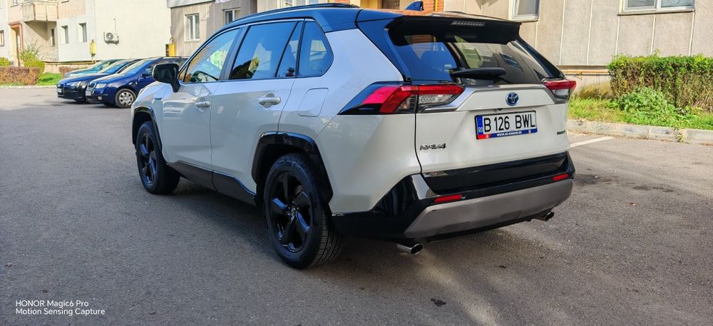 Toyota Rav4 automat 2025