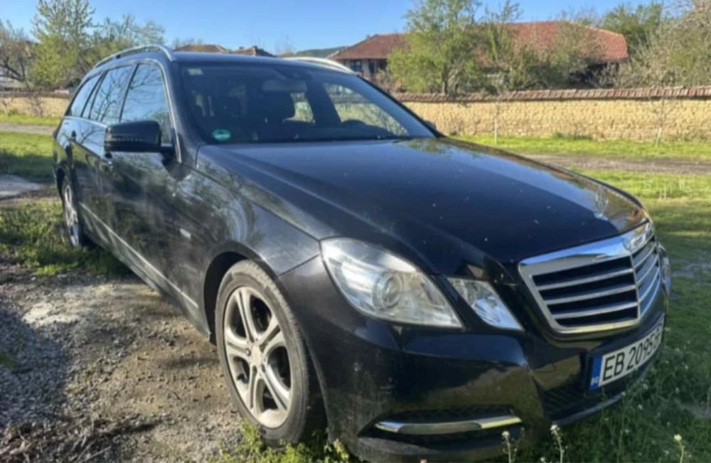 Mercedes-Benz E250 W212