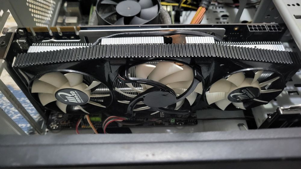 Computer X79 + E5 2640 + 8gb