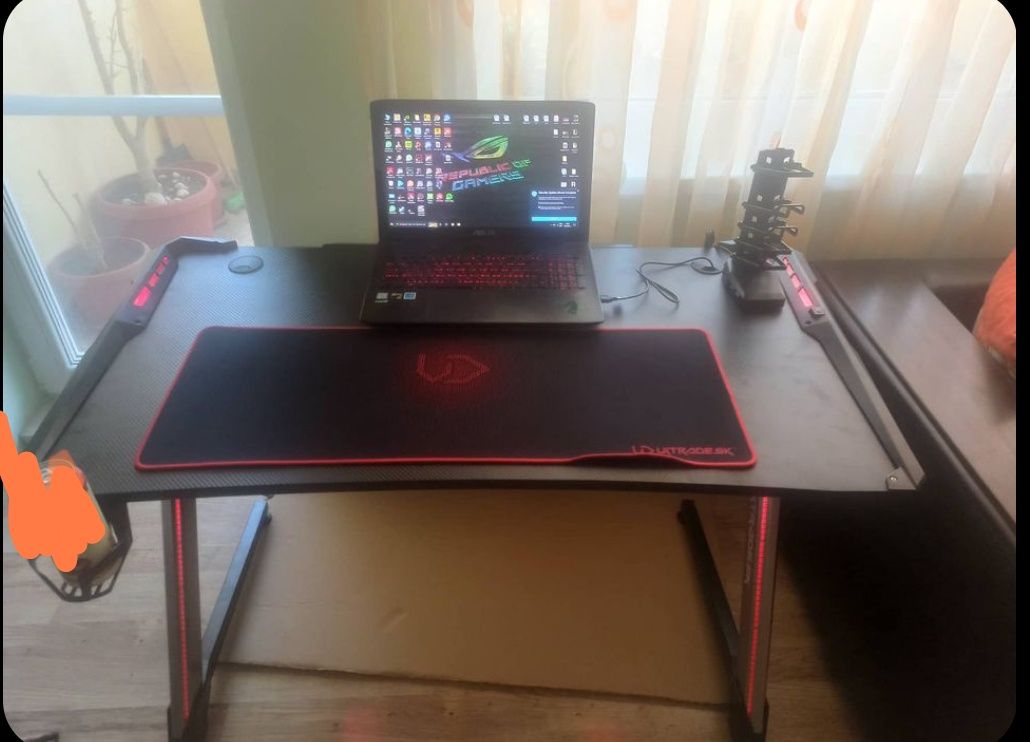 Гейминг бюро Ultradesk - Racer