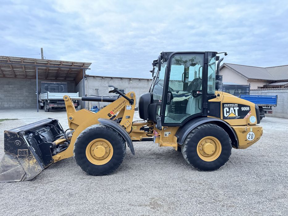 Incarcator frontal caterpilar cat ,  906H , 2650 ore