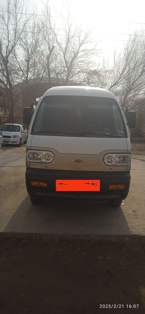 Дамаз срочно сотилади 2007йил 3000$