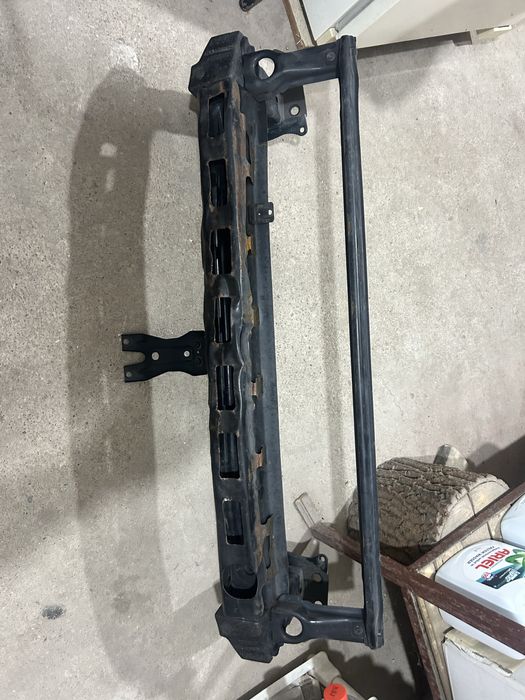 Греда на роговете за голф 6