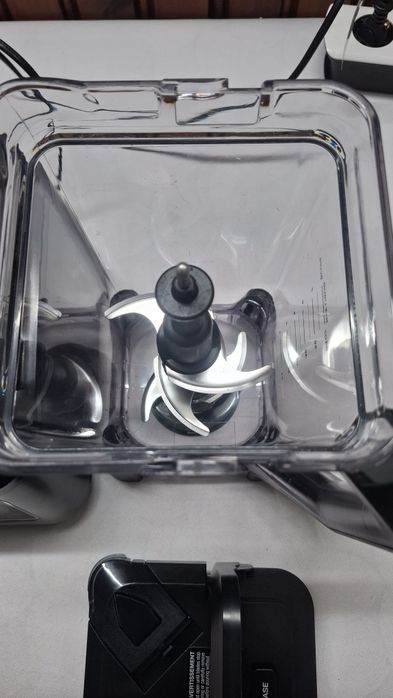 Кухненски робот Ninja BN800EU, 1200W, 2,1Л, 3в1, Auto-iQ, 3 скорости