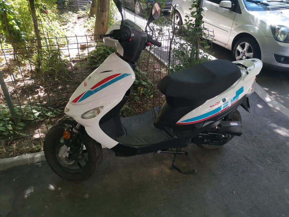 Scuter 4T Comet Sport