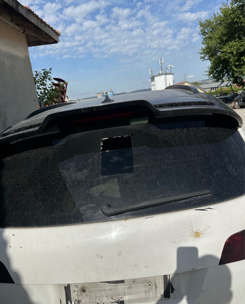 На части Audi Q7 4L 3.0tdi 2007г Bug на въздух теглич Sline