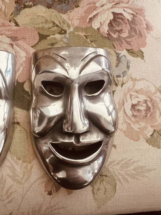 Метални театрални маски „Трагедия и Комедия“ от 90-те Дания