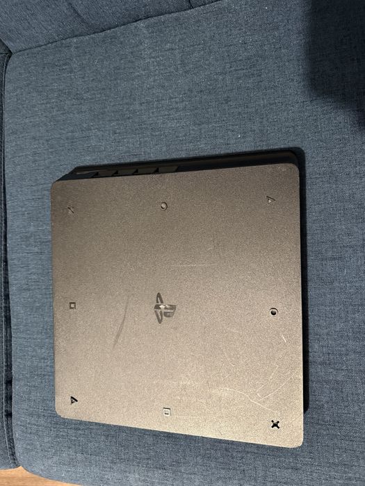 Vand consola PS 4 - 500 GB