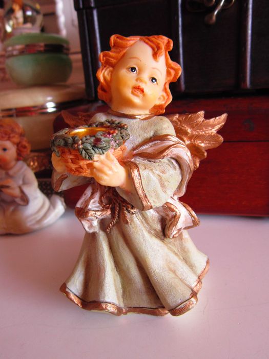 cadou rar Craciun Inger superb cu rochie Verde colectie Germania 1980